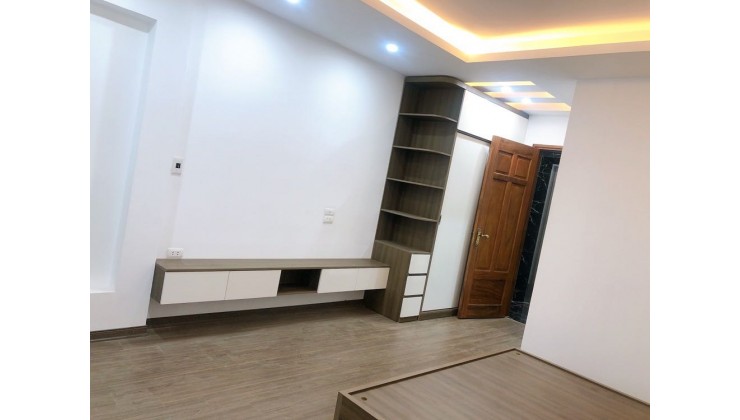 Cần BÁN NHÀ Phố YÊN LẠC building, 5 tầng, 45m2, thang máy chuẩn 5 sao, nội thất sịn sò, vị trí đắc địa, TRUNG TÂM QUẬN HAI BÀ TRƯNG