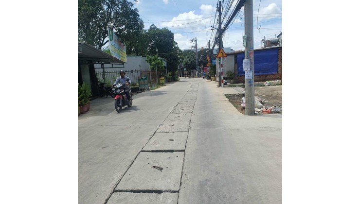 Đất Đẹp P.Tân Phong, TP.Biên Hòa, Đồng Nai. Vuông đẹp sổ riêng thổ cư đường ô tô thông.