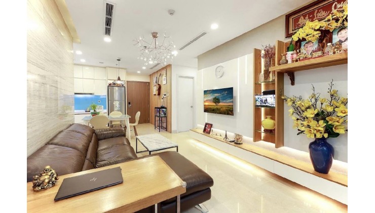 SỞ HỮU CHUNG CƯ VINHOMES CENTRAL PARK - 72M2 - NHÀ ĐẸP LUNG LINH - FULL NỘI THẤT CAO CẤP.