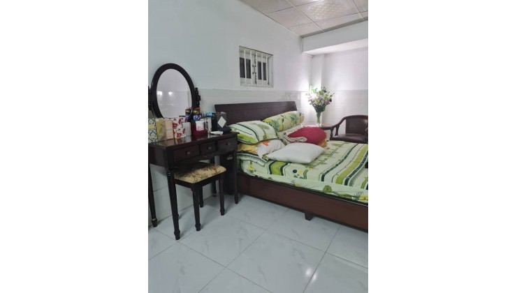 Bán nhà đẹp 4 lầu HXH Phú Thọ Hòa Tân Phú chỉ 3 tỷ 05