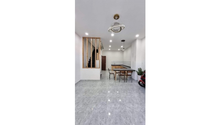 BÁN NHANH NHÀ MỚI TINH- PHẠM VĂN CHIÊU-SÁT QUANG TRUNG-HẺM  TRƯỚC NHÀ 5M- 4 TẦNG GIÁ RẺ