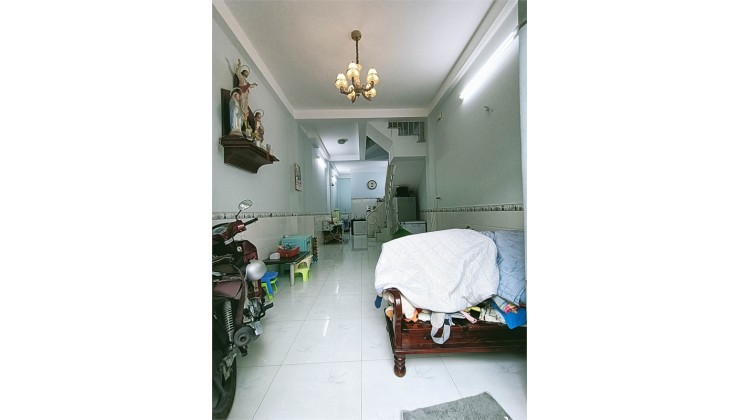 Đầu tư giá tốt : Mặt Tiền KD Gần Tô Ngọc Vân, Thủ Đức, 64 m2, 3 Tầng, Nhỉnh 4 tỷ