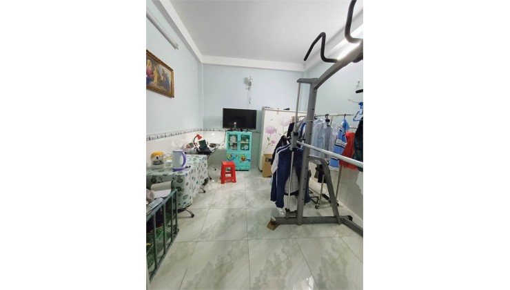 Đầu tư giá tốt : Mặt Tiền KD Gần Tô Ngọc Vân, Thủ Đức, 64 m2, 3 Tầng, Nhỉnh 4 tỷ