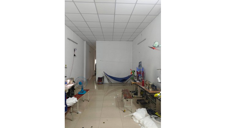 Bán Nhà Bình Tân Giá Rẻ, Có Sổ Hồng, Vị Trí Đẹp, 70m2 chỉ có 4 tỷ 6.