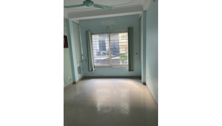 Cho thuê mặt bằng kinh doanh T1&2 Phố Văn Cao, Ba Đình. Dt 50m2, Mt 4m. Chỉ 12tr/th