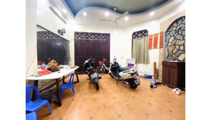 SIÊU PHẨM HAI BÀ TRƯNG, LÔ GÓC, KINH DOANH, 40M2, 4.7 TỶ, 0962195211