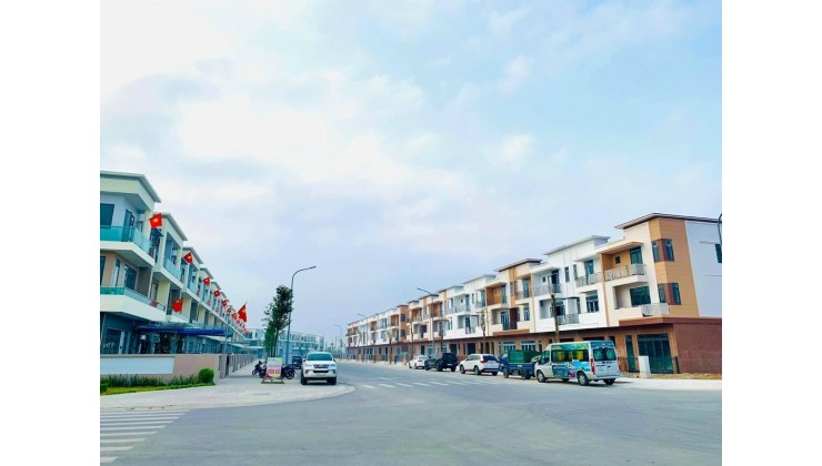 Tôi có một căn liền kề mặt phố đường 26m tại khu đô thị Centa city cần bán