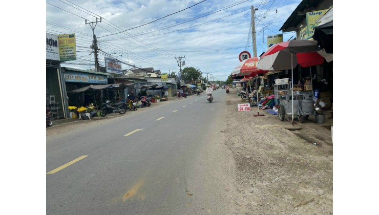 Bán gấp 4 nền ngay Trung Tâm Hành Chính Bàu Bàng Bình Dương.