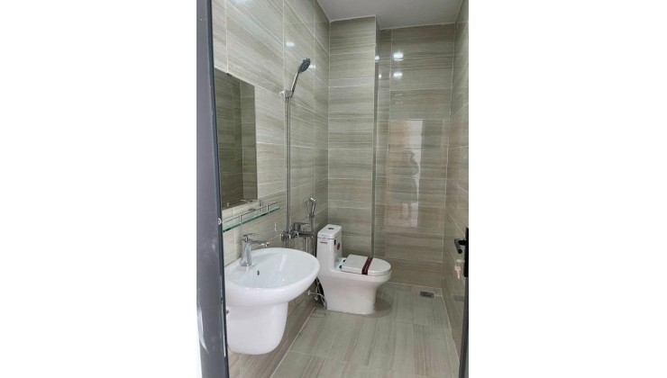 Bán nhà gần chợ Phú Lạc, cách MT QL50 500m, 80m2