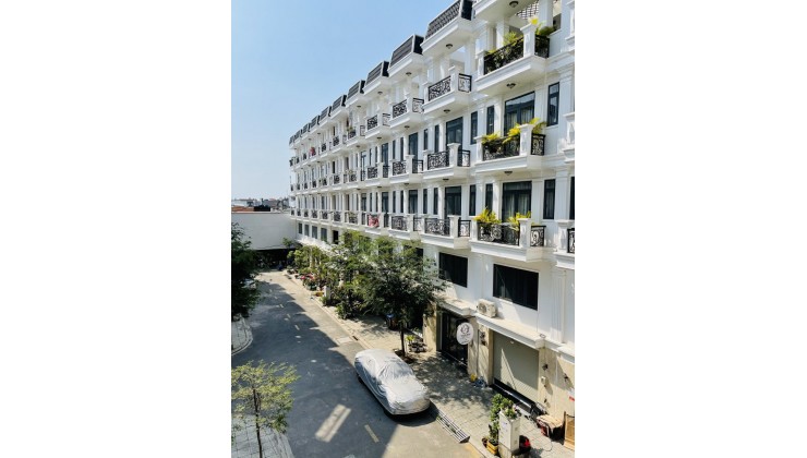 nhà 1 trệt  lầu cuối nguyễn oanh gò vấp đường 12m oto quay đầu thoải mái dtsd 200m2