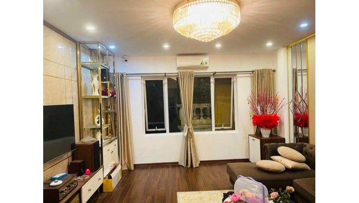 Bán nhà Ngõ 2 Quang Trung mới xây 2 năm, 58m2, 5 tầng, chủ tự xây nhỉnh 4 tỷ. LH Công 0931706698