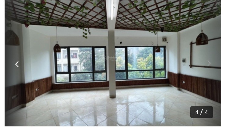 Cho thuê nhà riêng biệt Nguyễn Phong Sắc 40m2, 4 tầng, MT 6.6, 4 tầng thông sàn,  25triệu/ tháng