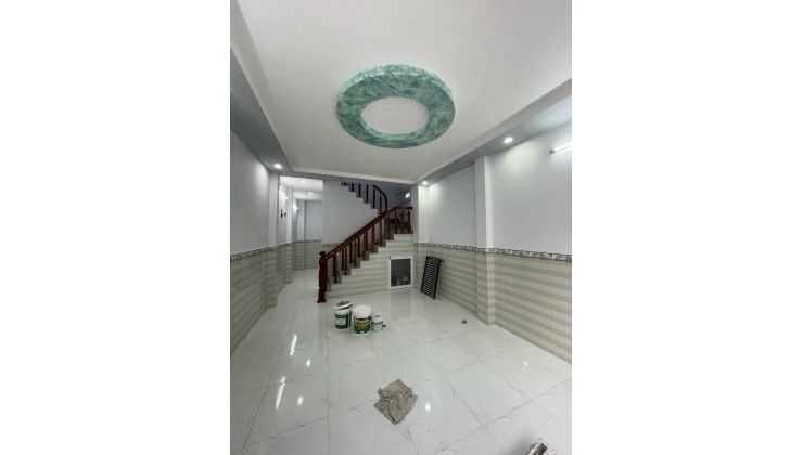 Nhà 1 trệt, 1 lầu mới đẹp mặt tiền Tô Vĩnh Diện cách trường mầm non 30m đối diện BV Nhi Đồng