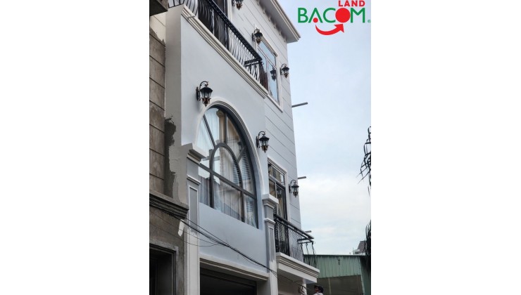 Bán nhà đẹp phong cách Châu Âu hiện đại, 3 lầu, tổng dt 180m2, P. Tân Phong, Biên Hòa giá chỉ 4.9 tỷ