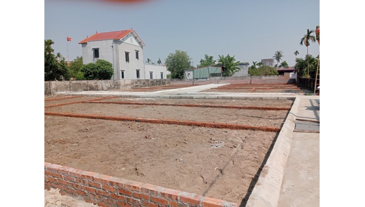 Bán gấp lô đất gần trường học Quang Hưng-An Lão
