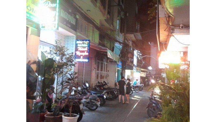 Cho thue MB kinh doanh Khu chợ Hồ Thị Kỷ, chợ Campuchia, khu kinh doanh Ăn Uống, Shop online giá 6 triệu