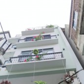 Bán gấp nhà Hoàng Quốc Việt gara ô tô, ô tô dừng  đỗ quanh nhà 45mm nhỉnh7 tỷ
