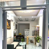 Nhỉnh 5 tỷ, Nhà Đẹp ở ngay 4 tầng Phú Nhuận giáp Q3, Dtsd hơn 120m2.