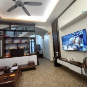 Bán nhà Kim Giang, Thanh  Xuân 40m, 4 tầng, mặt tiền 4m, giá 4.35 tỷ