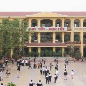 Bán trường học 5000m2 giá 40tr/m2 đang hoạt động sổ đỏ lâu dài trung tâm Quận Long Biên