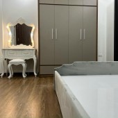 Bán gấp nhà Ngọc Thụy Long Biên 40Mx5T lô góc full nội thất ô tô qua nhà giá 3.55 tỷ.