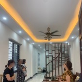 BÁN GẤP NHÀ BIÊN GIANG - HÀ ĐÔNG NGAY CHÂN CẦU MAI LĨNH