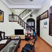 Bán gấp nhà Thanh Xuân 3.3 tỷ, 38m x4T Lô góc, Ngõ 3m Thông, nhà đẹp ở ngay