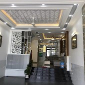 Bán nhà TT Nhà Bè, xe hơi, 110m2, 5 tầng mới thang máy, 12.5 tỷ!