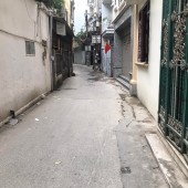 Bán nhà Ngọc Lâm, Long Biên. Ô tô vào nhà, vị trí đắc địa. 68m 8,2 tỷ