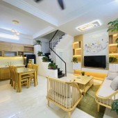 Bán nhà phố Minh Khai - 60m2 X 3 TẦNG_Giá 3.86 TỶ