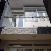nhà otô đỗ cổng - 50m2 -2 tầng Nguyễn Trọng Tuyển p2 Tân bình- bán gấp đáo hạn bank - giảm còn 4 tỷ
