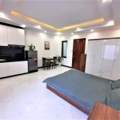 Bán tòa CCMN MỚI, ĐẸP Chùa Láng, 71m, 6T, MT8m. 8.4 tỷ. DT hơn 600tr/năm. 0965957566