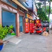 Mặt tiền Trường Chinh, 7m x 7,3m, 4 tầng giá chỉ 10,9 tỷ.