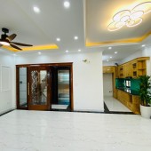 NHỈNH 8 TỶ- KIM GIANG, MỚI KOONG, THANG MÁY, 50M2x6TẦNG, LH:0977.130.938