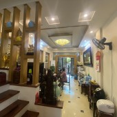 GIA ĐÌNH BÁN GẤP NHÀ PHAN ĐÌNH GIÓT. Diện tích 56m2. Giá 6,6 tỷ
