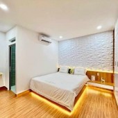 BÁN NHÀ ĐƯỜNG LẠC LONG QUÂN, 70m2, 4.5 x 16, 8PN, 8WC, NHỈNH 6 TỶ