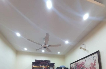 Bán Đất cầu giấy 143M2 -Nở hậu -cách phố 100M -Thiện chí bán chào 13.8 Tỷ