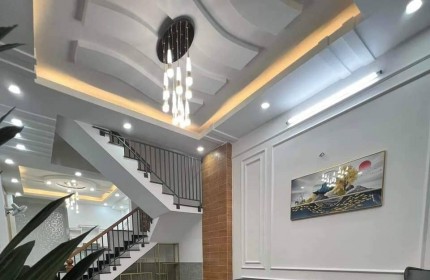 Nhà đẹp , xe hơi vào nhà, 56m2, Nguyễn Tư Giản, Gò Vấp.