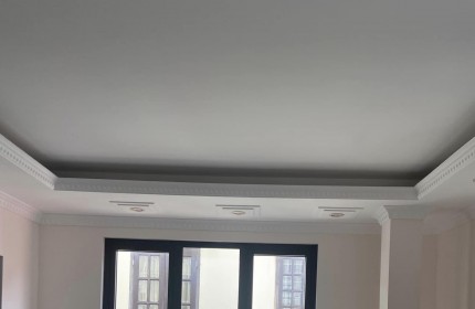 Chủ nhà cần bán nhà Nguyễn Khang, Cầu Giấy diện tích 30m2 giá 5.9 tỷ có thỏa thuận