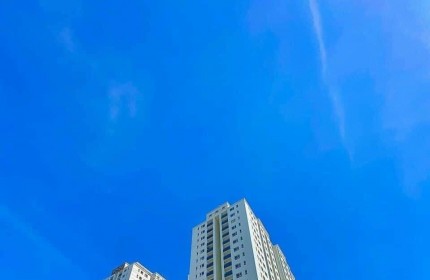 Bán CH 62m2, F7, Quận 8. Tàng 16, Hướng Đông Nam, có nội thất. Giá: 1,750 tỷ