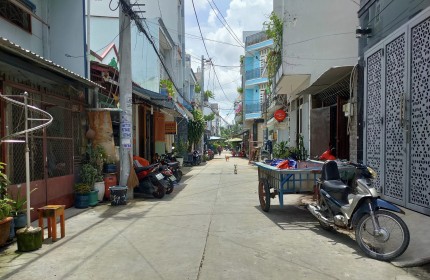 XE HƠI NGỦ TRONG NHÀ, 52M2, ĐƯỜNG NGUYỄN HỮU TIẾN, TÂN PHÚ, GIÁ 5 TỶ 4, VÀO Ở NGAY.