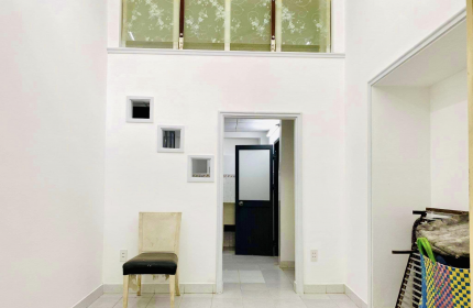 BÁN NHÀ ĐINH TIÊN HOÀNG, QUẬN 1, 30M2, 4.7 TỶ, Nhà 4 tầng đúc có 3PN 3WC.