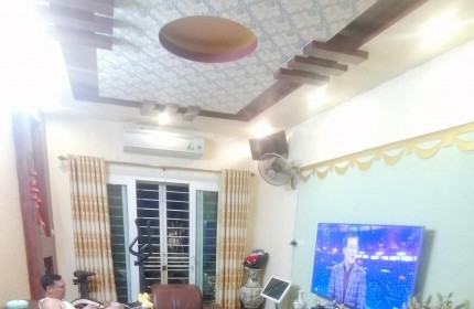 Bán nhà VÕ CHÍ CÔNG DT 40m2 - mặt tiền 3,5m -  2 mặt thoáng trươc sau - 4,8 Tỷ