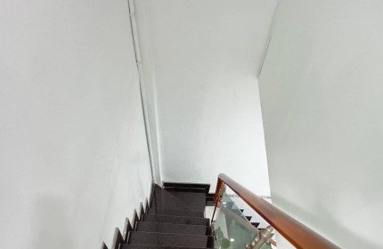Bán nhà đẹp 4 lầu HXH Phú Thọ Hòa Tân Phú chỉ 3 tỷ 05