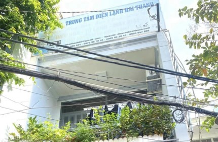 NHÀ MỚI HẺM XE HƠI- 2 TẦNG- 3.7x13- CHỈ NHỈNH 4 TỶ