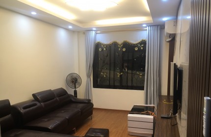 Bán nhà Ngõ 190 Hoàng Mai 32m2 - 5 Tầng Ba ra ô tô tránh - Giá rẻ nhất khu vực