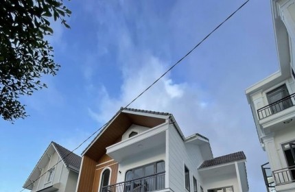 Bán Nhà 150m2 Khu Học Viện Lục Quân Phường 9 Đà Lạt Giá 9.9 Tỷ