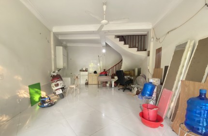 BÁN NHÀ BỜ SÔNG SÉT, TRƯƠNG ĐỊNH, 40M2, 5 TÀNG, KINH DOANH, 2 VỈA HÈ RỘNG, 0962195211