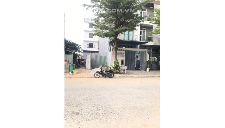 Nhà phố KDC Đại Phúc Green Villas, Phạm Hùng, Đường số 6, Giá rẻ 11.2 tỷ