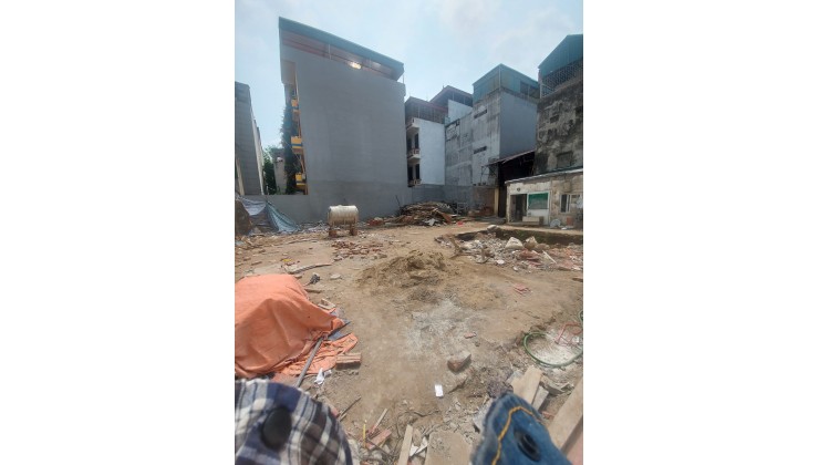 Bán Đất thổ Cư 200M2 Mặt Phố Lạc Long Quân Mặt Tiền 10M – Vỉa hè Rộng 91 Tỷ